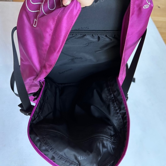 Supreme FW19 Magenta Pink Cordura Backpack - Picture 8 of 9
